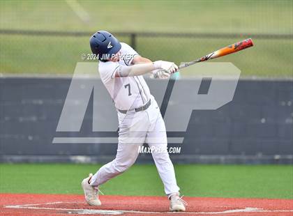 Thumbnail 3 in Glenn vs. Elgin (LISD Tournament) photogallery.