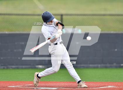Thumbnail 2 in Glenn vs. Elgin (LISD Tournament) photogallery.