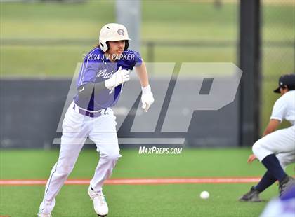 Thumbnail 1 in Glenn vs. Elgin (LISD Tournament) photogallery.