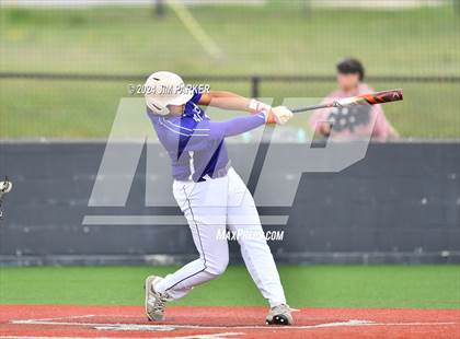 Thumbnail 2 in Glenn vs. Elgin (LISD Tournament) photogallery.
