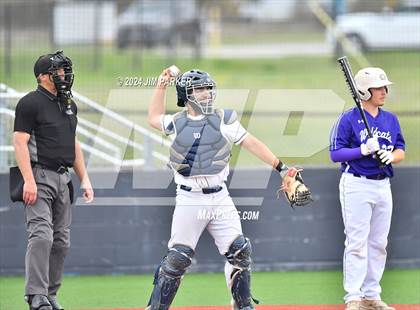 Thumbnail 1 in Glenn vs. Elgin (LISD Tournament) photogallery.