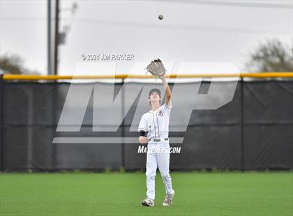 Thumbnail 1 in Glenn vs. Elgin (LISD Tournament) photogallery.