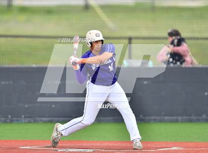 Thumbnail 3 in Glenn vs. Elgin (LISD Tournament) photogallery.