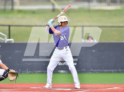 Thumbnail 1 in Glenn vs. Elgin (LISD Tournament) photogallery.