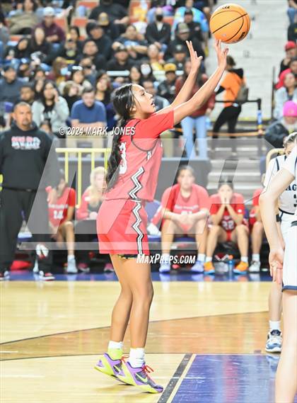 Thumbnail 1 in Phoenix Country Day vs. San Carlos (AIA 2A Semifinal) photogallery.