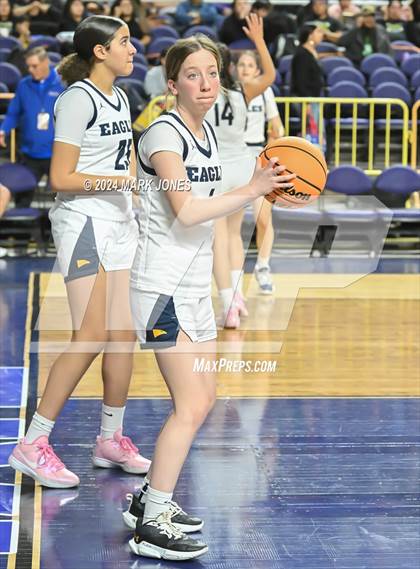 Thumbnail 3 in Phoenix Country Day vs. San Carlos (AIA 2A Semifinal) photogallery.