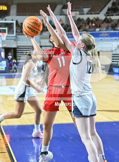 Thumbnail 2 in Phoenix Country Day vs. San Carlos (AIA 2A Semifinal) photogallery.