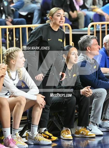 Thumbnail 1 in Phoenix Country Day vs. San Carlos (AIA 2A Semifinal) photogallery.