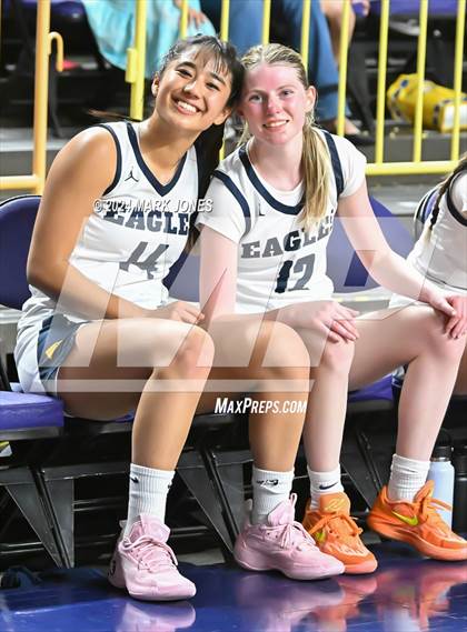 Thumbnail 1 in Phoenix Country Day vs. San Carlos (AIA 2A Semifinal) photogallery.