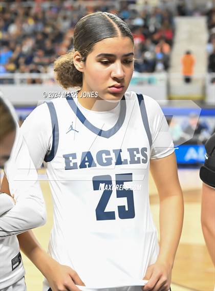 Thumbnail 1 in Phoenix Country Day vs. San Carlos (AIA 2A Semifinal) photogallery.