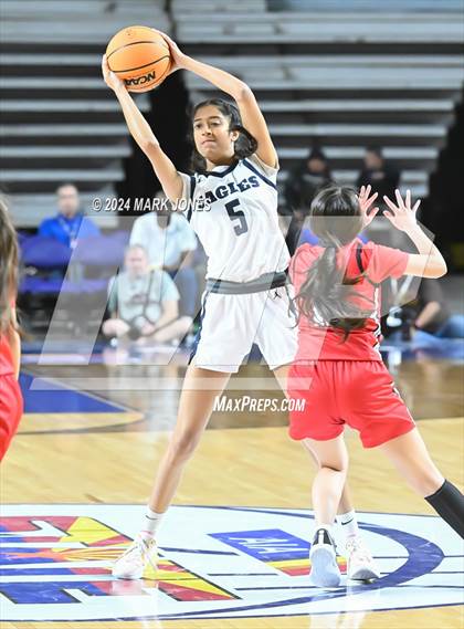 Thumbnail 3 in Phoenix Country Day vs. San Carlos (AIA 2A Semifinal) photogallery.