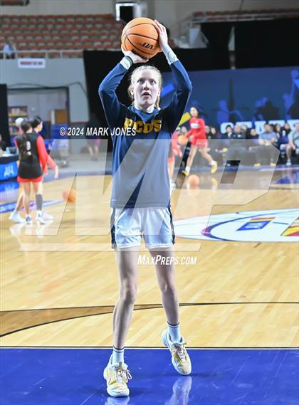 Thumbnail 2 in Phoenix Country Day vs. San Carlos (AIA 2A Semifinal) photogallery.