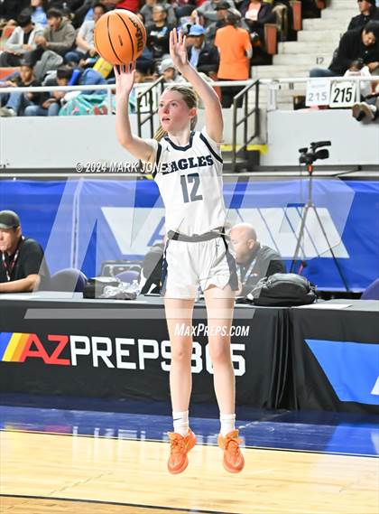 Thumbnail 3 in Phoenix Country Day vs. San Carlos (AIA 2A Semifinal) photogallery.