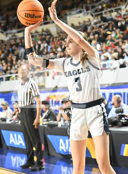 Thumbnail 1 in Phoenix Country Day vs. San Carlos (AIA 2A Semifinal) photogallery.