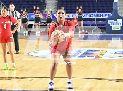 Thumbnail 2 in Phoenix Country Day vs. San Carlos (AIA 2A Semifinal) photogallery.