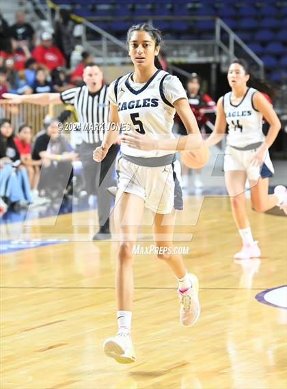 Thumbnail 1 in Phoenix Country Day vs. San Carlos (AIA 2A Semifinal) photogallery.