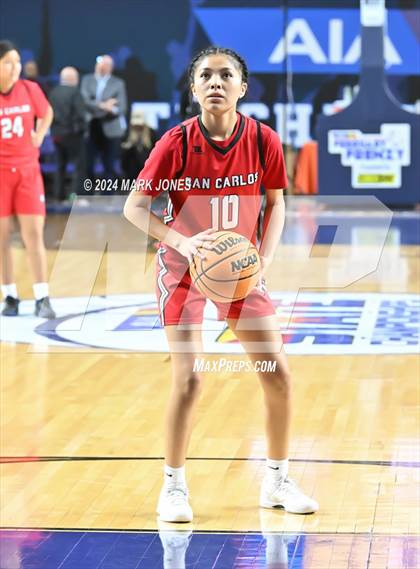 Thumbnail 1 in Phoenix Country Day vs. San Carlos (AIA 2A Semifinal) photogallery.