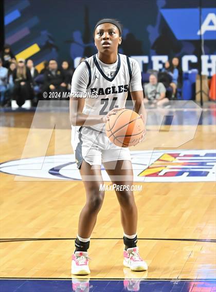 Thumbnail 1 in Phoenix Country Day vs. San Carlos (AIA 2A Semifinal) photogallery.