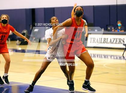 Thumbnail 1 in Harvard-Westlake vs. Sierra Canyon photogallery.
