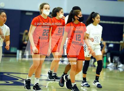 Thumbnail 3 in Harvard-Westlake vs. Sierra Canyon photogallery.
