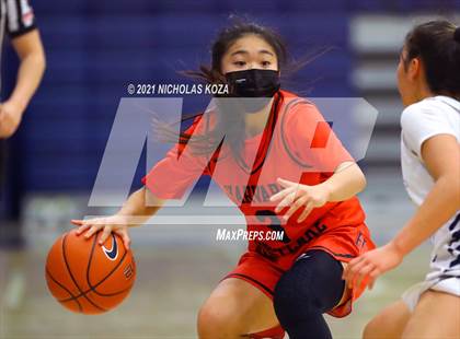Thumbnail 2 in Harvard-Westlake vs. Sierra Canyon photogallery.
