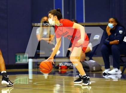 Thumbnail 1 in Harvard-Westlake vs. Sierra Canyon photogallery.