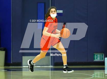Thumbnail 2 in Harvard-Westlake vs. Sierra Canyon photogallery.