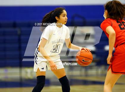 Thumbnail 3 in Harvard-Westlake vs. Sierra Canyon photogallery.