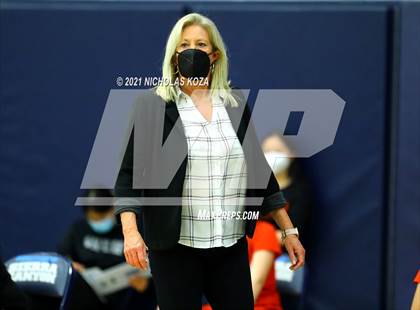 Thumbnail 3 in Harvard-Westlake vs. Sierra Canyon photogallery.