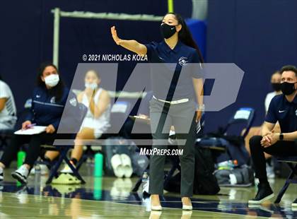Thumbnail 2 in Harvard-Westlake vs. Sierra Canyon photogallery.