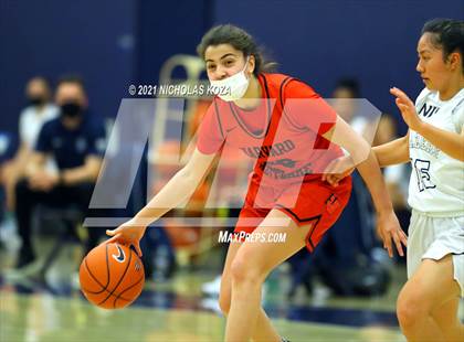Thumbnail 2 in Harvard-Westlake vs. Sierra Canyon photogallery.