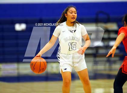 Thumbnail 2 in Harvard-Westlake vs. Sierra Canyon photogallery.