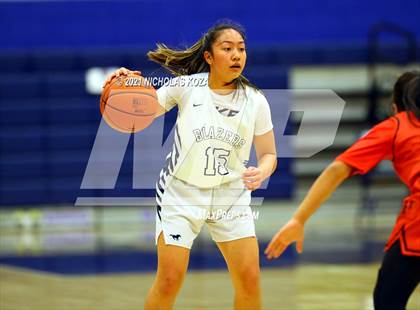 Thumbnail 1 in Harvard-Westlake vs. Sierra Canyon photogallery.