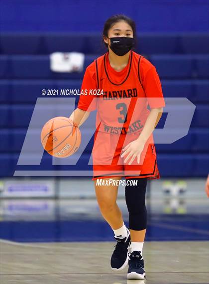 Thumbnail 3 in Harvard-Westlake vs. Sierra Canyon photogallery.