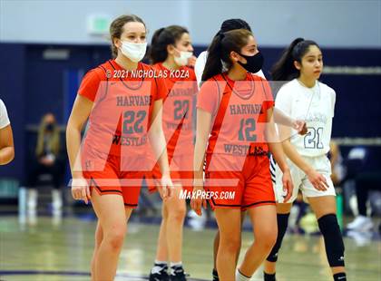 Thumbnail 1 in Harvard-Westlake vs. Sierra Canyon photogallery.