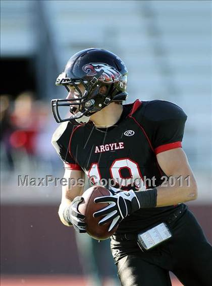 Thumbnail 3 in Argyle vs. Gilmer (3A Division 2 Region 2 Regional Playoffs) photogallery.
