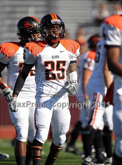 Thumbnail 1 in Argyle vs. Gilmer (3A Division 2 Region 2 Regional Playoffs) photogallery.