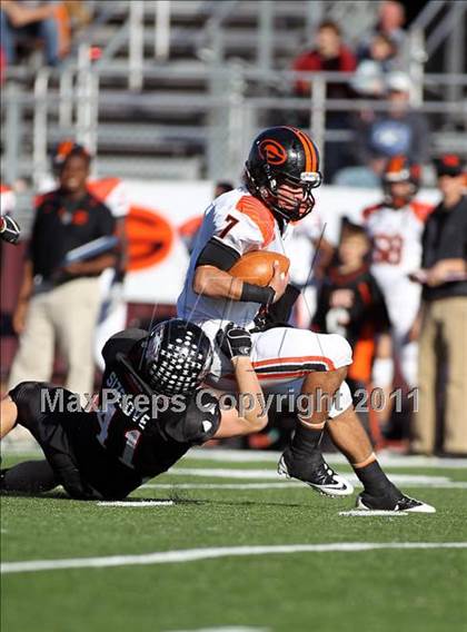 Thumbnail 1 in Argyle vs. Gilmer (3A Division 2 Region 2 Regional Playoffs) photogallery.