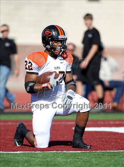 Thumbnail 3 in Argyle vs. Gilmer (3A Division 2 Region 2 Regional Playoffs) photogallery.