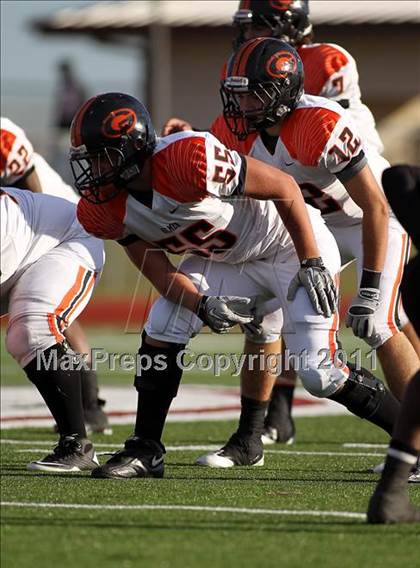 Thumbnail 1 in Argyle vs. Gilmer (3A Division 2 Region 2 Regional Playoffs) photogallery.