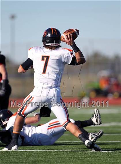 Thumbnail 1 in Argyle vs. Gilmer (3A Division 2 Region 2 Regional Playoffs) photogallery.