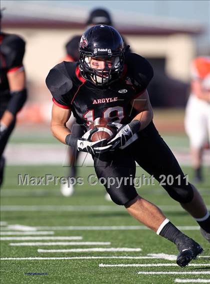 Thumbnail 3 in Argyle vs. Gilmer (3A Division 2 Region 2 Regional Playoffs) photogallery.