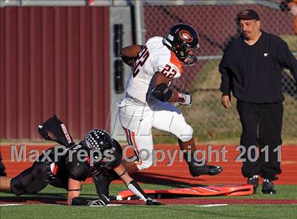 Thumbnail 1 in Argyle vs. Gilmer (3A Division 2 Region 2 Regional Playoffs) photogallery.