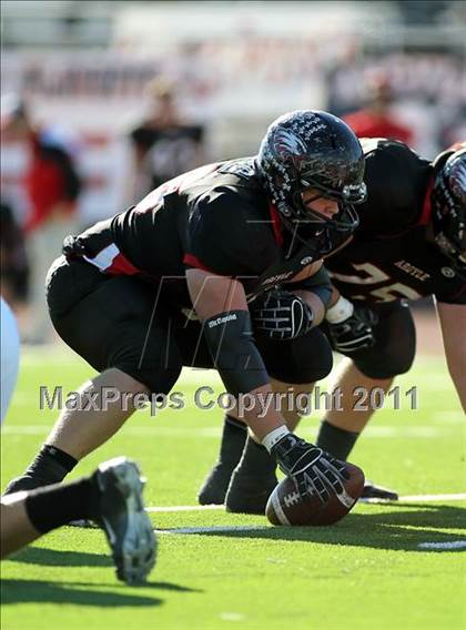 Thumbnail 1 in Argyle vs. Gilmer (3A Division 2 Region 2 Regional Playoffs) photogallery.