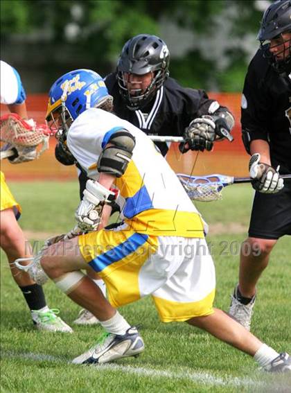 Thumbnail 2 in Sachem North vs. West Islip (Suffolk Class A Quarterfinal) photogallery.
