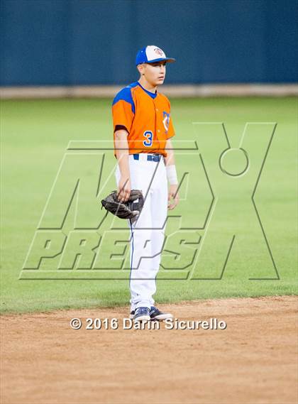 Thumbnail 3 in Canyon del Oro vs. Thunderbird (AIA D2 Semifinal) photogallery.