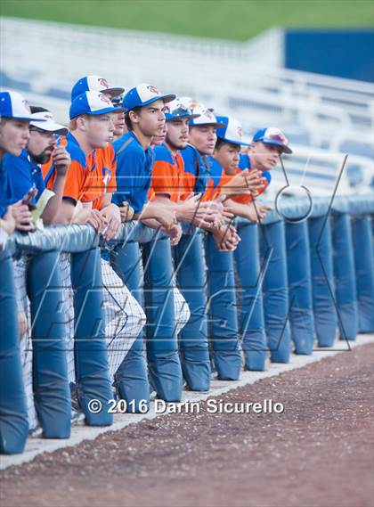 Thumbnail 3 in Canyon del Oro vs. Thunderbird (AIA D2 Semifinal) photogallery.