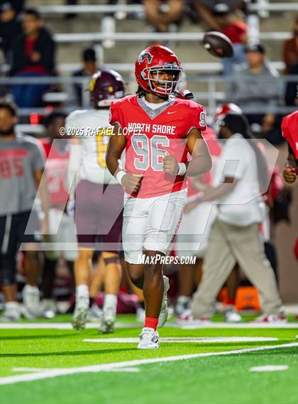 Thumbnail 3 in Deer Park vs. North Shore (UIL 6A D1 Football Bi-District) photogallery.