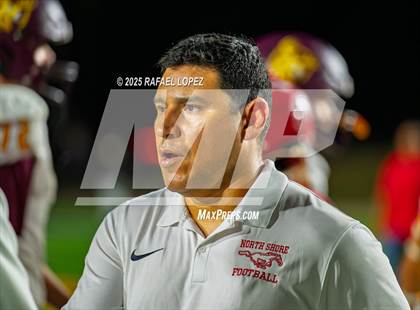 Thumbnail 3 in Deer Park vs. North Shore (UIL 6A D1 Football Bi-District) photogallery.