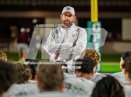 Thumbnail 1 in Deer Park vs. North Shore (UIL Football 6A D1 Bi-District) photogallery.